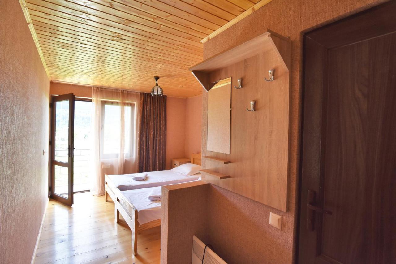 Saba Hotel Mestia Buitenkant foto
